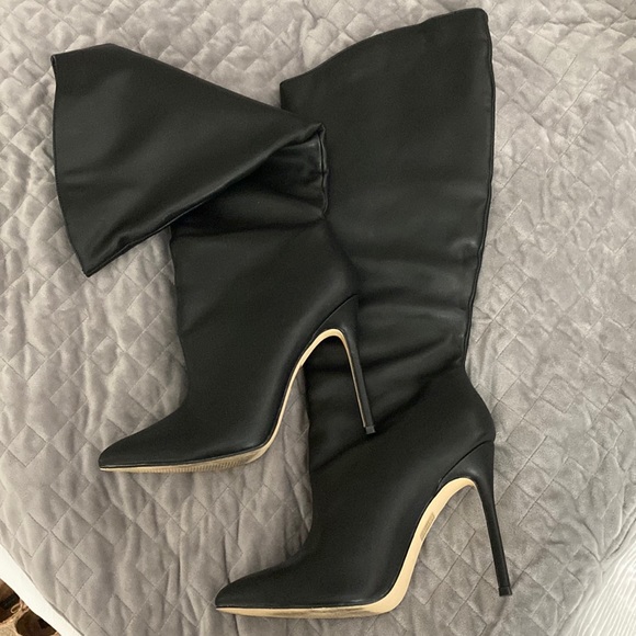 Black Mid-Calf boots! - Picture 1 of 7